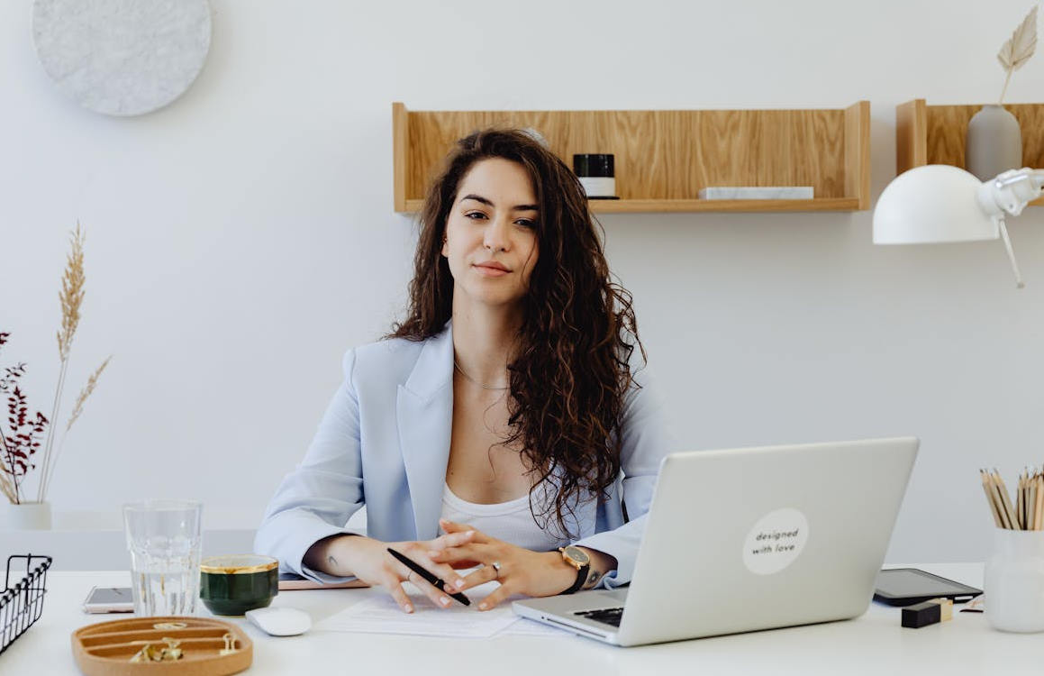 How to Build a Therapeutic Alliance Through a Screen